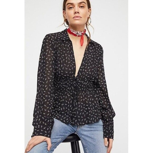 Free People Top Colette Black White Floral Long Sleeve Blouse Womens Size Small - Picture 1 of 9
